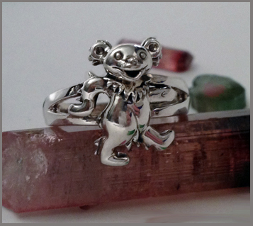 Grateful dead dancing bears on sale sterling silver band ring