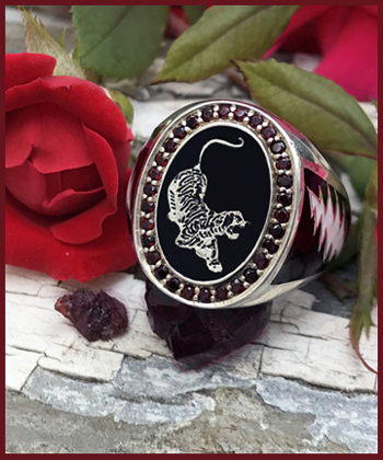 jerri garcia tiger enamel sterling silver ring with red garnet stones